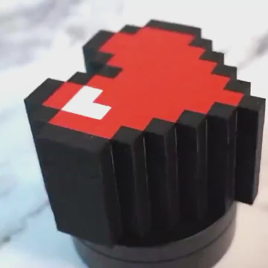 Pixel Heart Gift Box - product demonstration video
